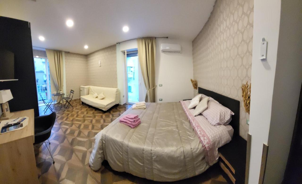 نابولي Vacanze Partenopee - San Liborio المظهر الخارجي الصورة